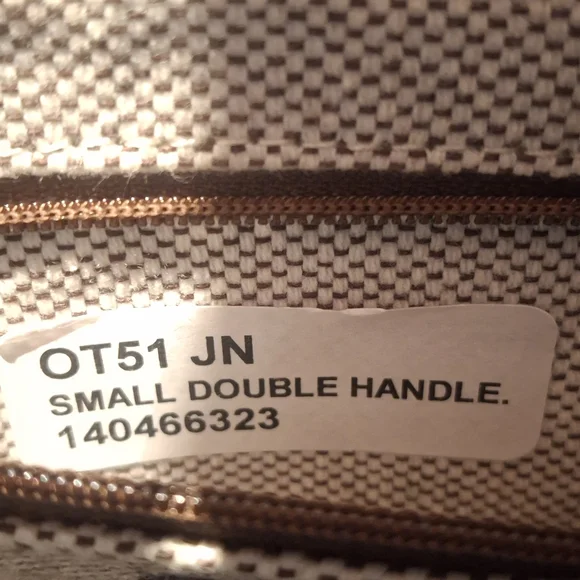 EUC Dooney & Bourke Teal Ostrich Leather 2-Way Medium Top Handle Satchel OS - Picture 12 of 16